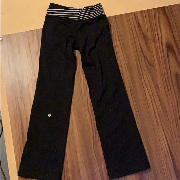 Lululemon Yoga Pant (flare) - Picture 2 of 2